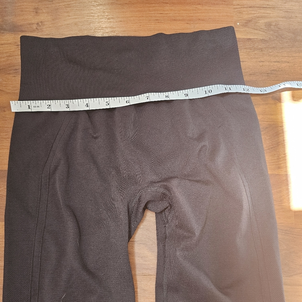 Tory Sport Black Seamless Leggings with Logo - Picture 3 of 13